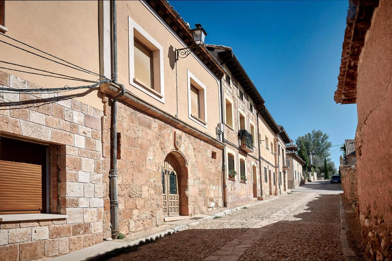 Hestia Vut Villa Ayllón Buitenkant foto