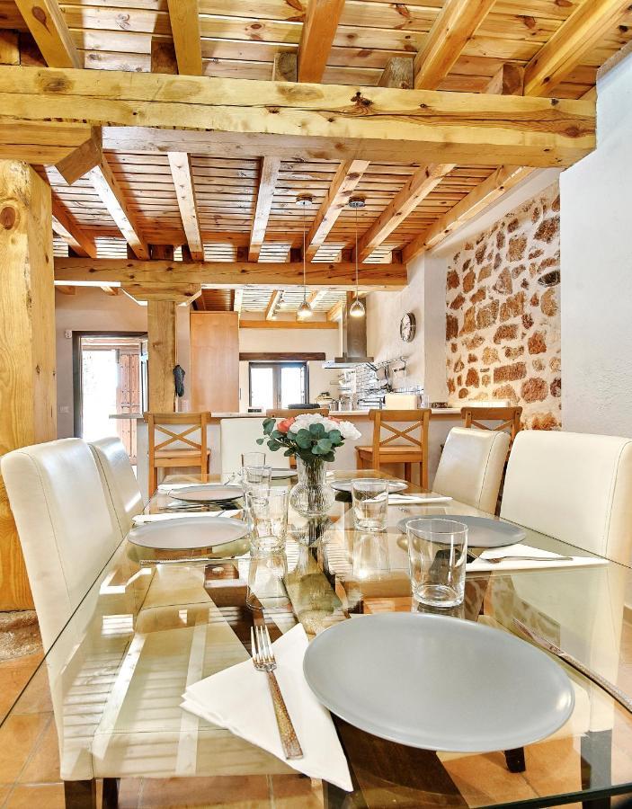 Hestia Vut Villa Ayllón Buitenkant foto