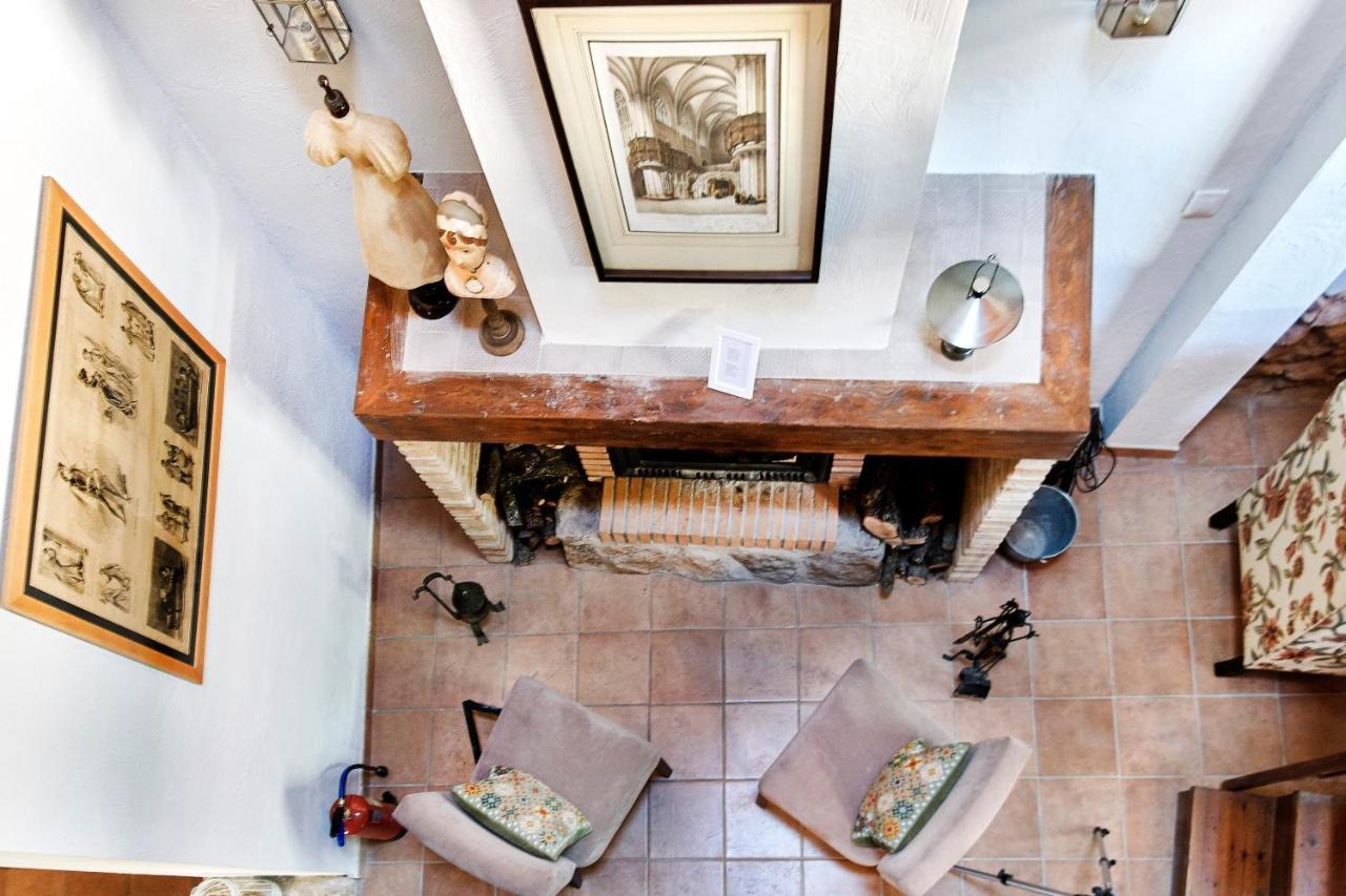 Hestia Vut Villa Ayllón Buitenkant foto